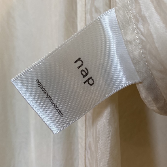 Nap Loungewear Robe - Picture 13 of 14
